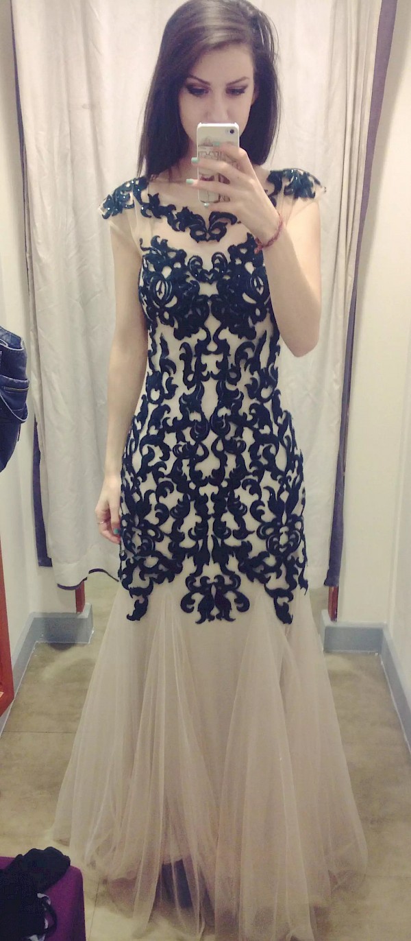 Dress for sale (Worn once)
