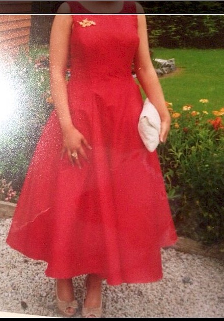 3/4 length red grad dress