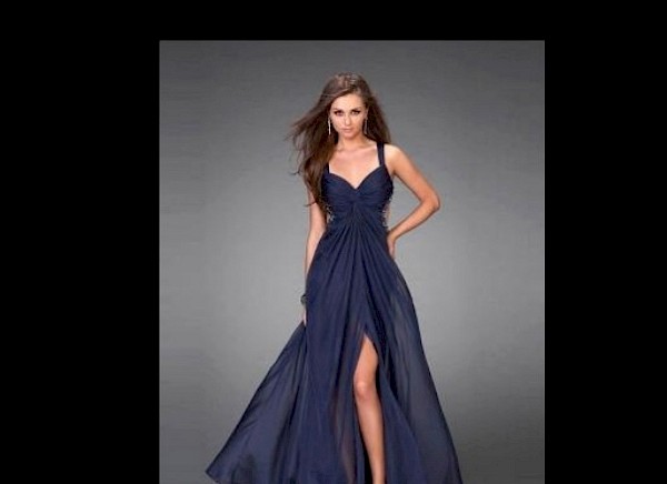Debs dress never worn