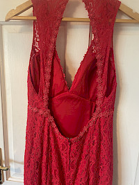 Backless with clip at neck